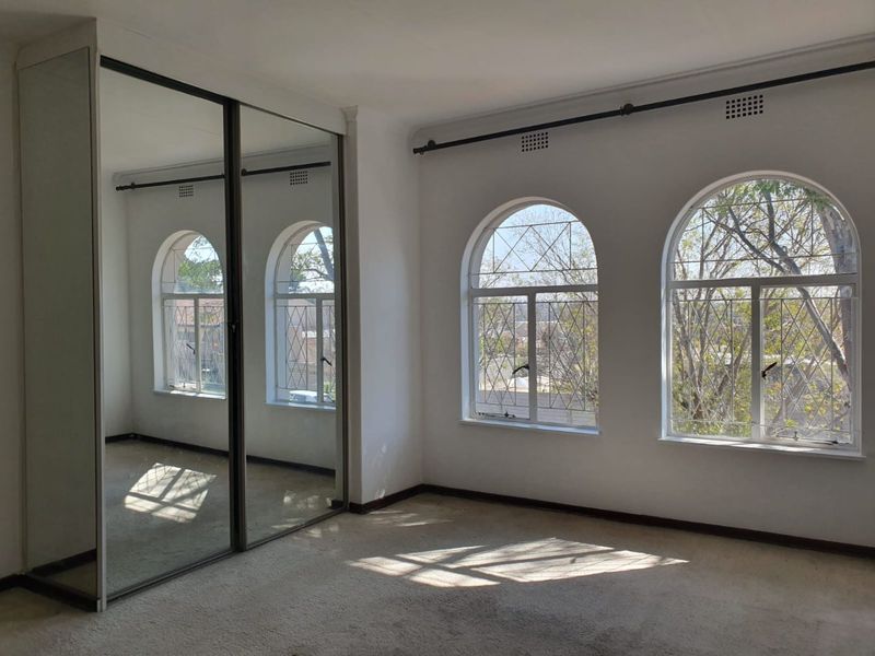 Comfortable, secure duplex with private garden in Edenvale.  - Photo 9