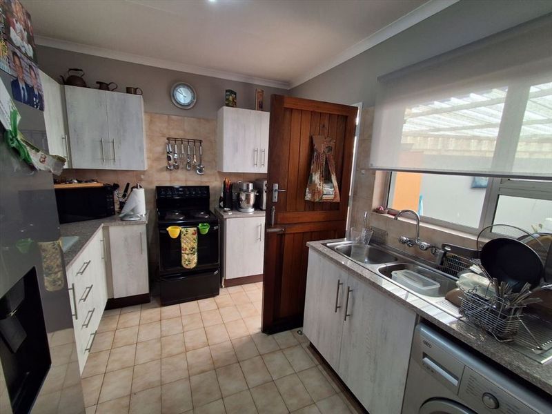 Perfect Lock-Up-And-Go Lifestyle Opportunity - Photo 1