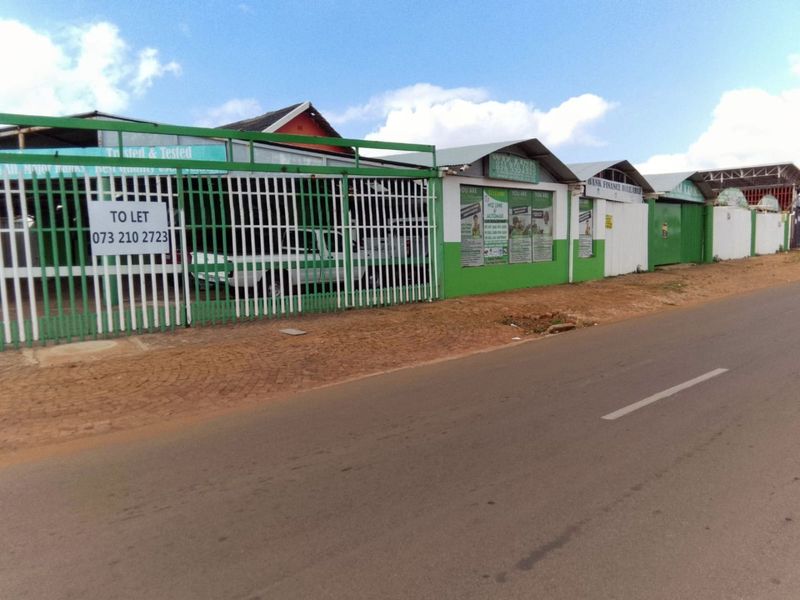 Prime Commercial Property With Exceptional Business Potential - Photo 1