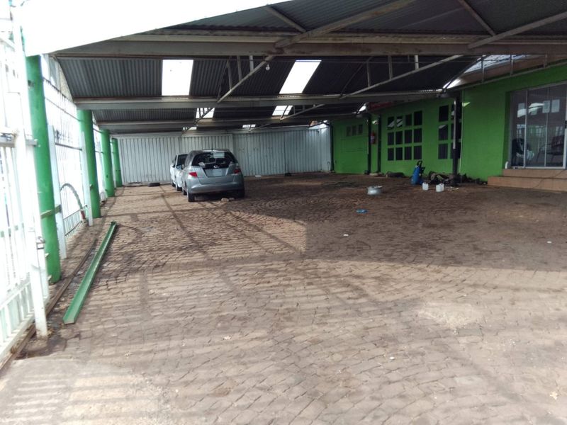 Prime Commercial Property With Exceptional Business Potential - Photo 6