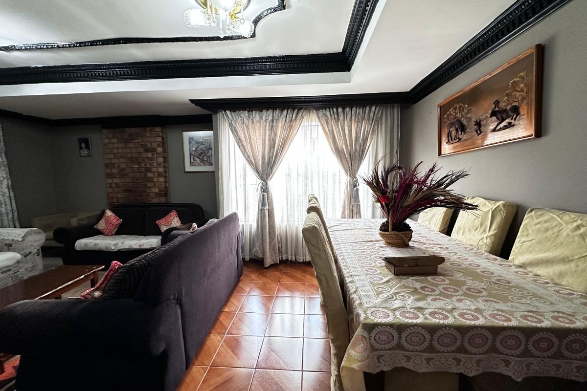 Fully Furnished House available for rental at Protea North - Photo 3