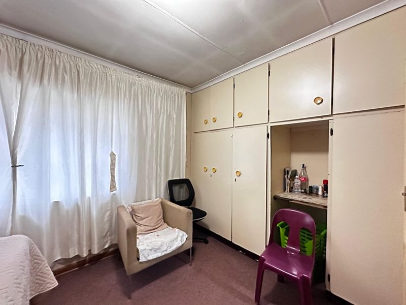 Fully Furnished House available for rental at Protea North - Photo 9