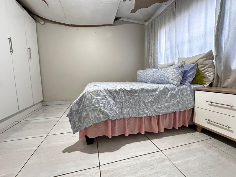 Fully Furnished House available for rental at Protea North - Photo 7