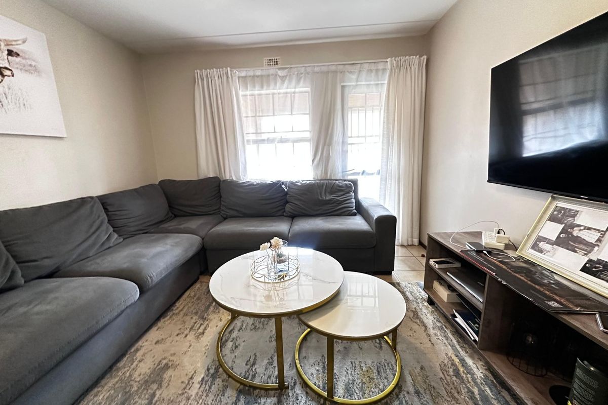 2 Bedroom and 1 Bathroom available for you to buy Call us now!! - Photo 4