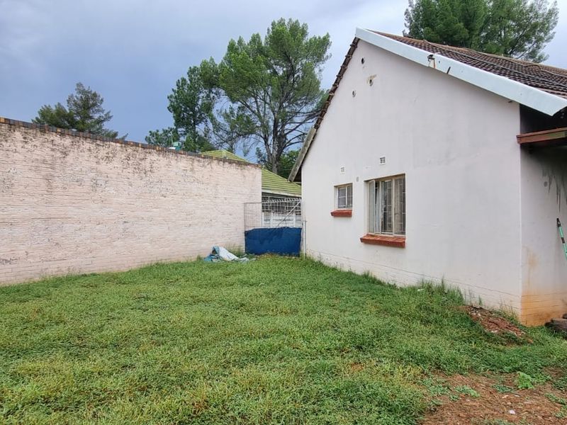 3 Bedroom House for sale in Stilfontein - Photo 5