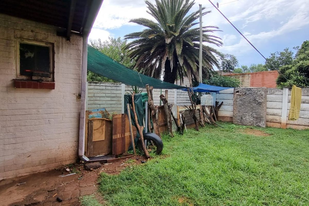 3 Bedroom House for sale in Stilfontein - Photo 4