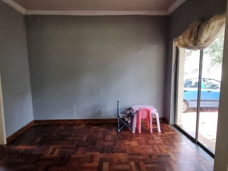 3 Bedroom House for Sale in Stilfontein - Photo 10