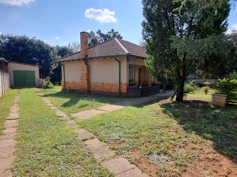 3 bedroom house for sale in Stilfontein - Photo 4