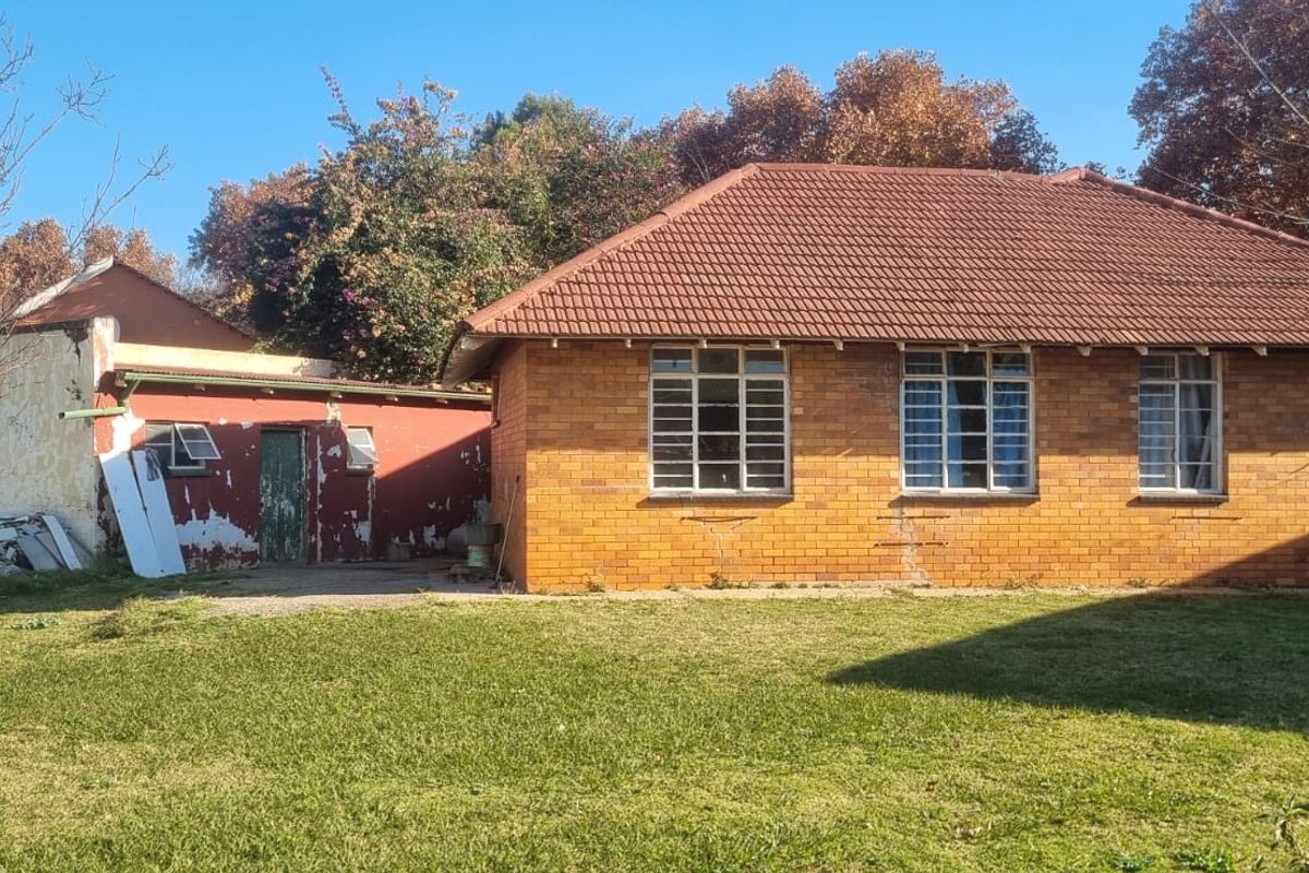 3 Bedroom House for Sale in Stilfontein - Photo 4