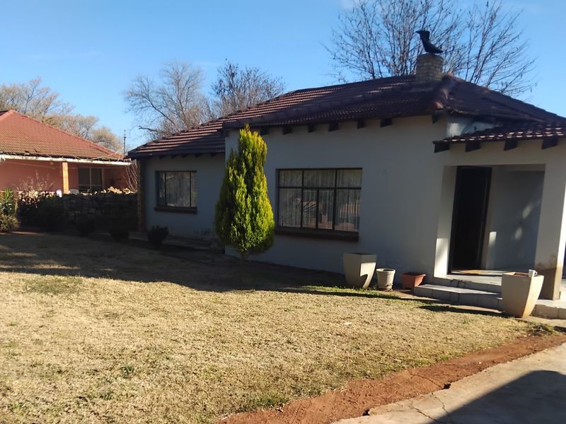 Charming Stilfontein Home  - Photo 1