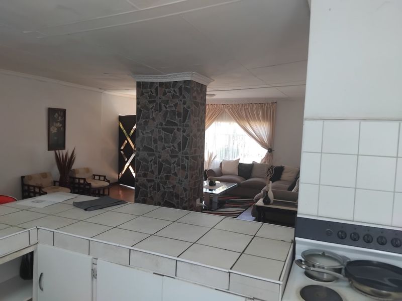 Charming Stilfontein Home  - Photo 7