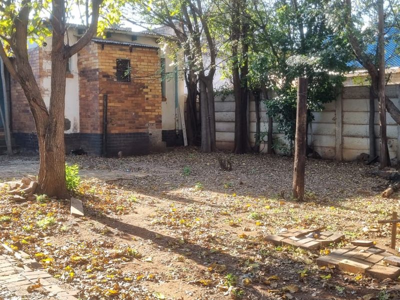 3 Bedroom House for Sale in Stilfontein EXT 3 - Photo 8