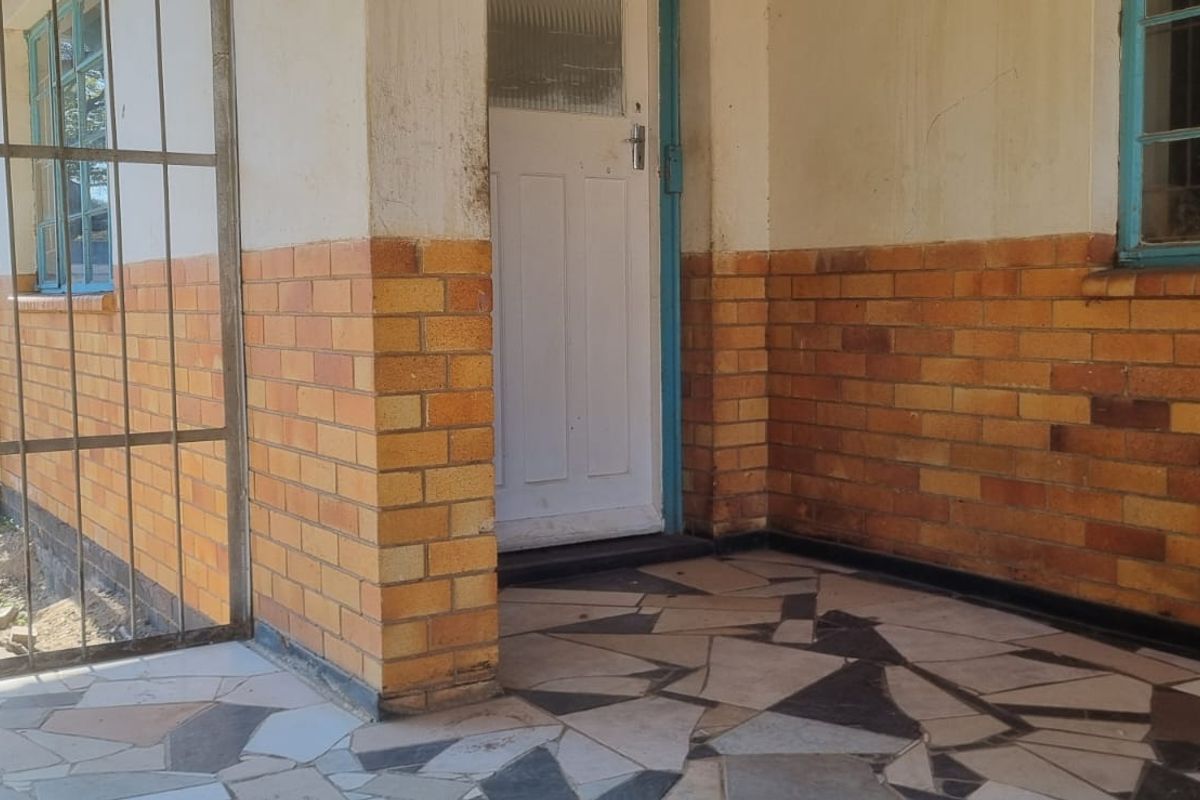 3 Bedroom House for Sale in Stilfontein EXT 3 - Photo 4