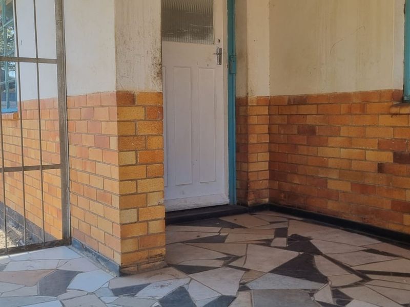3 Bedroom House for Sale in Stilfontein EXT 3 - Photo 4