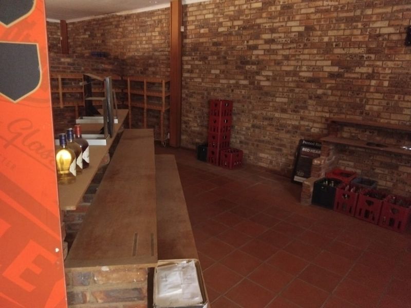 Commercial erf & building for sale in La Hoff - Photo 7