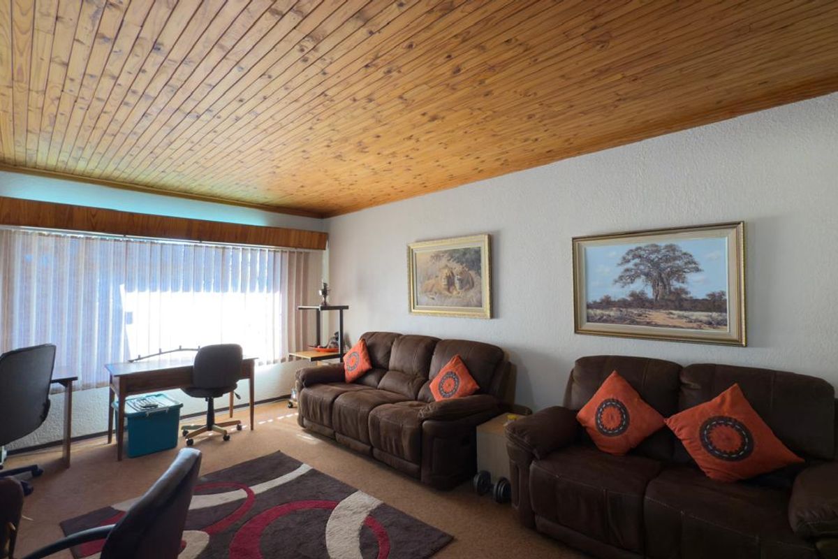 Spacious Stilfontein Home with Pool and Braai - Photo 5