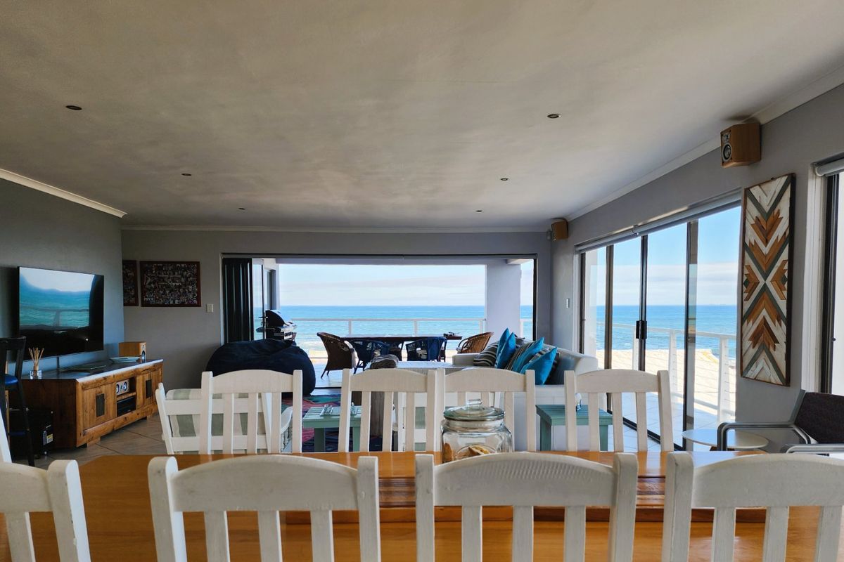 For Sale:  Coastal Living with 180-degree Sea Views and Dual-Living Versatility in Kleinbaai. - Photo 3