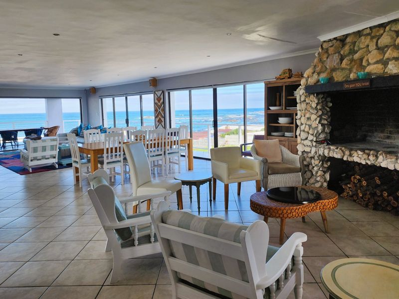 For Sale:  Coastal Living with 180-degree Sea Views and Dual-Living Versatility in Kleinbaai. - Photo 10
