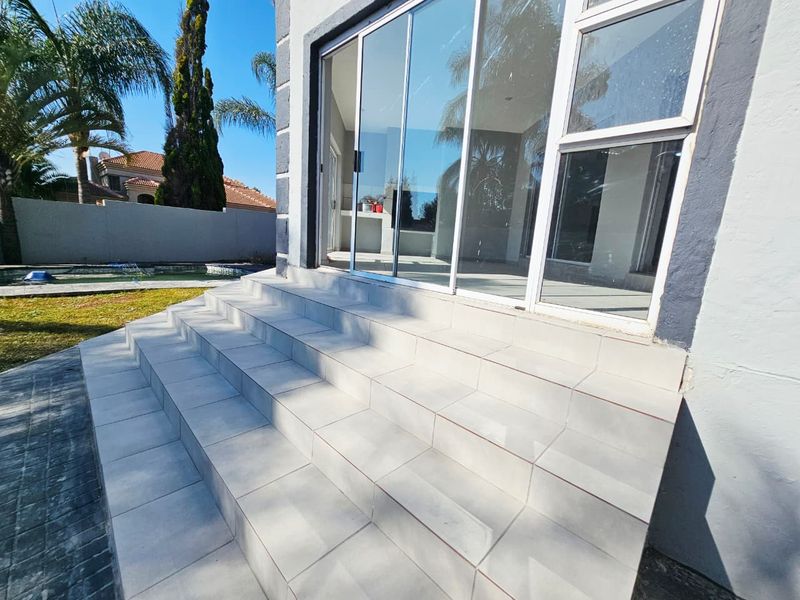 A Beautiful 4 Bedroom 3.5 Bathroom house for rent in Eldo Glen Estate - Photo 10
