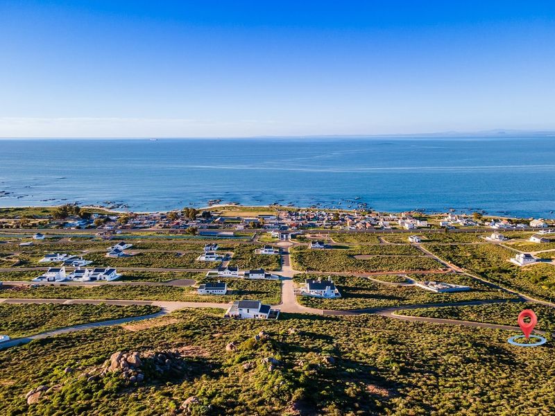 Swap your urban commute for a restorative ocean backdrop and rewrite your workday narrative in a secure coastal paradise. - Photo 1