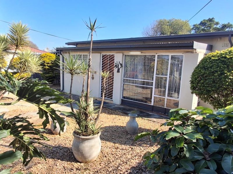 BEAUTIFUL 2 BED HOUSE WITH POOL FOR SALE - Photo 3