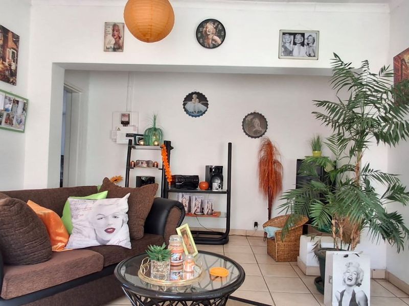 BEAUTIFUL 2 BED HOUSE WITH POOL FOR SALE - Photo 8