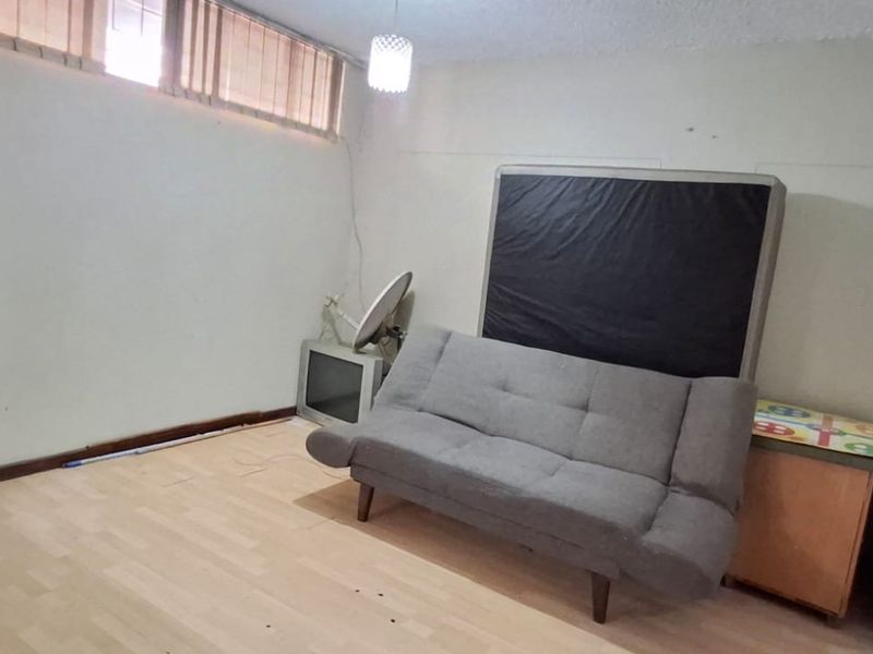 NEAT 2.5 FLAT FOR SALE SONNEKANT  - Photo 6