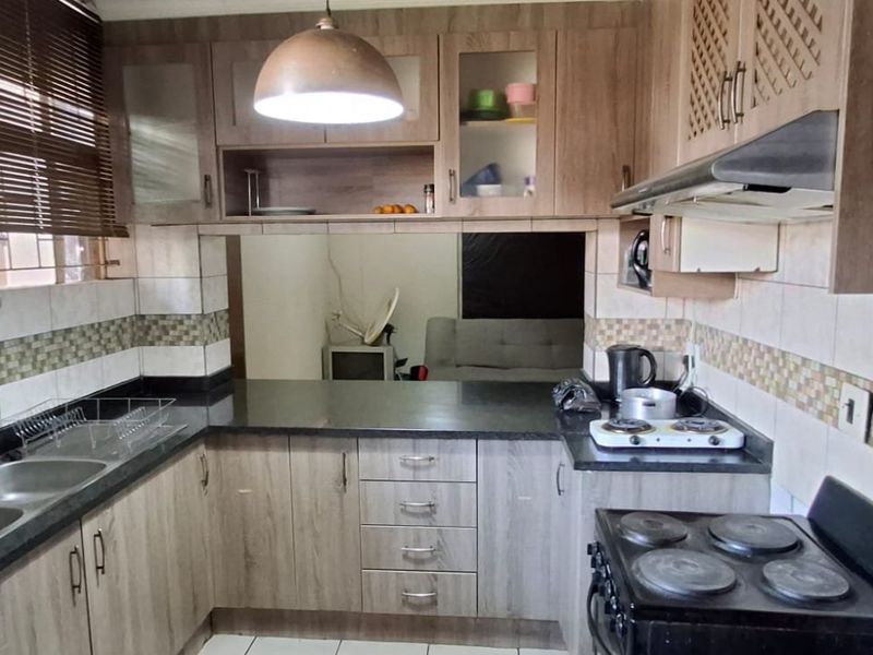 NEAT 2.5 FLAT FOR SALE SONNEKANT  - Photo 3