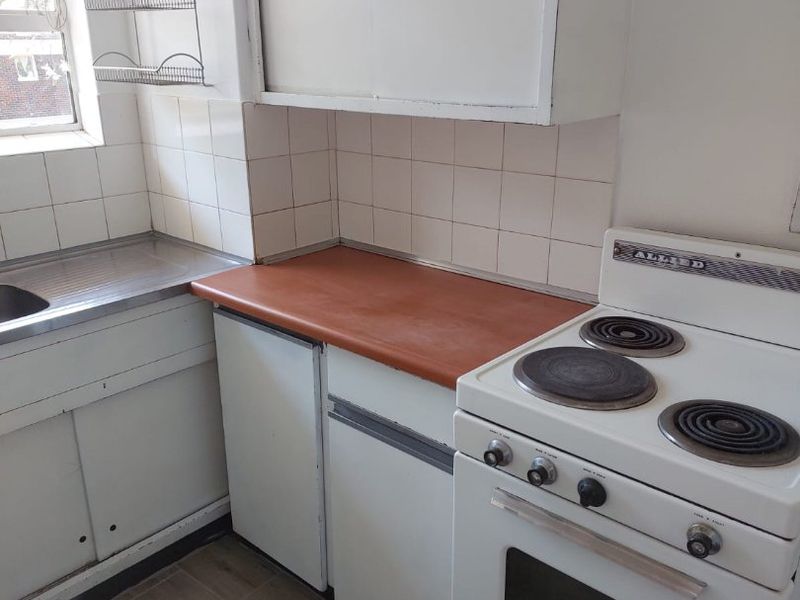 NEAT FLAT FOR SALE SUN VILLA - Photo 5