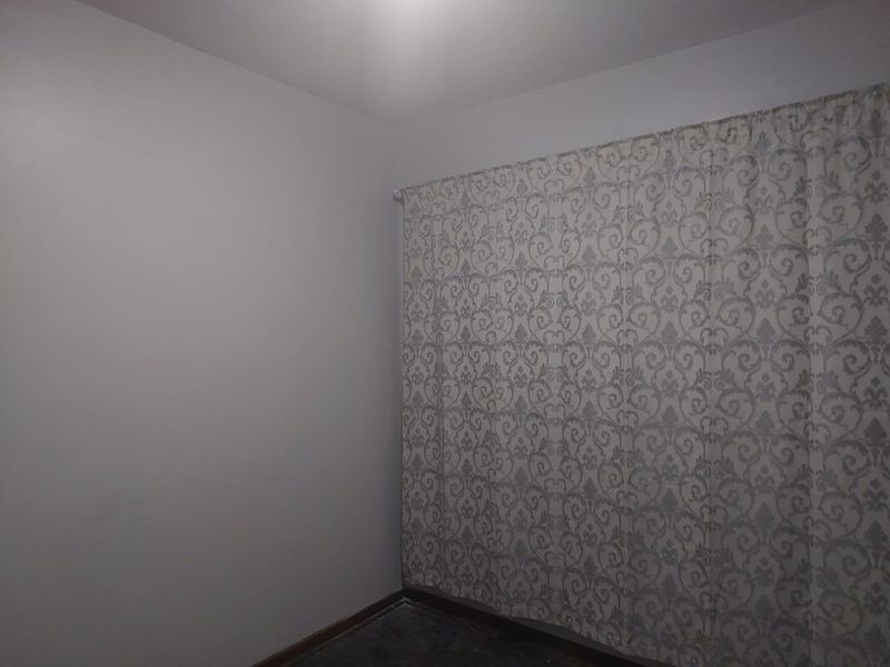 NEWLY RENOVATED FLAT SUNFIELD  - Photo 10