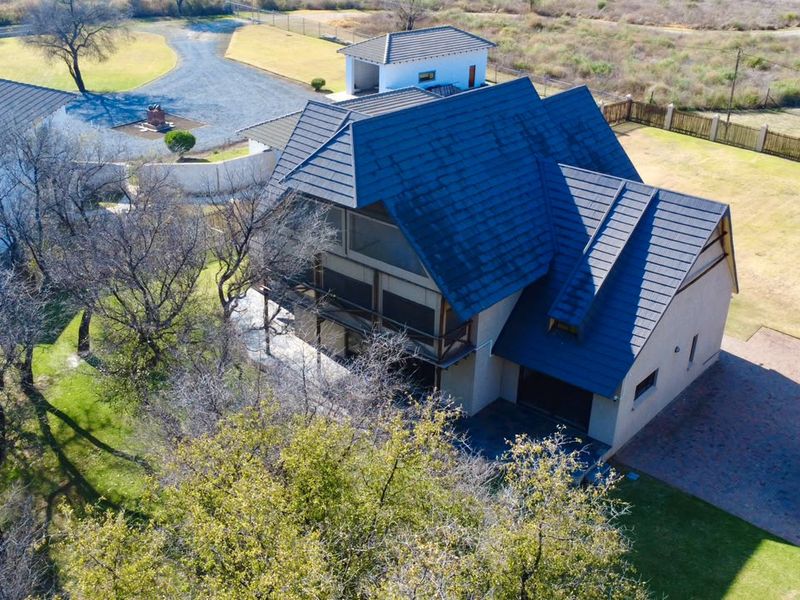 Full title, fully developed farm section right on the banks of the Vaal River  - Photo 2
