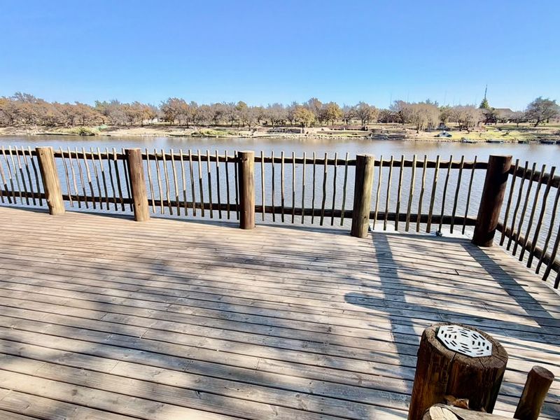 Full title, fully developed farm section right on the banks of the Vaal River  - Photo 6