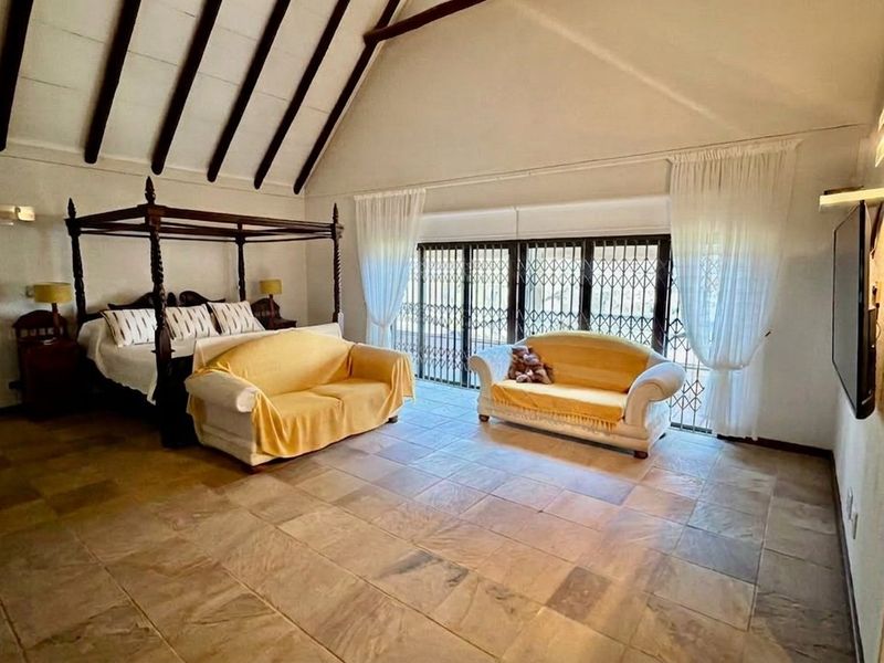 Full title, fully developed farm section right on the banks of the Vaal River  - Photo 8