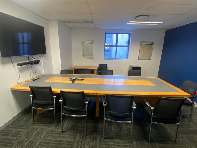 1194m2 Premium Space to Let  - Photo 3