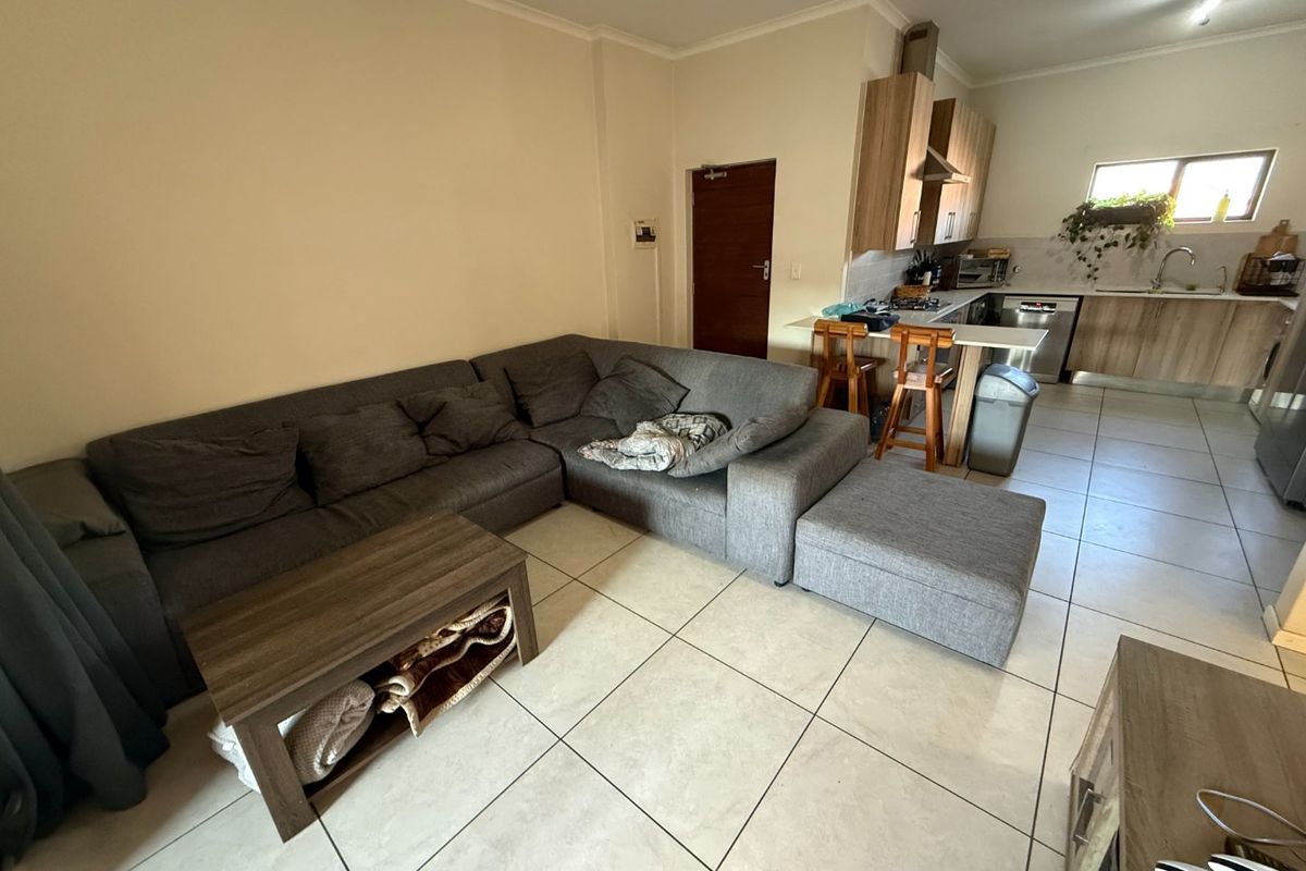 Sought After Apartment in Hereford Estate! - Photo 5