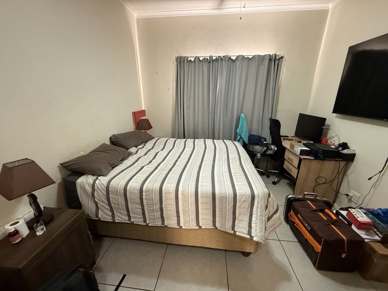 Sought After Apartment in Hereford Estate! - Photo 9