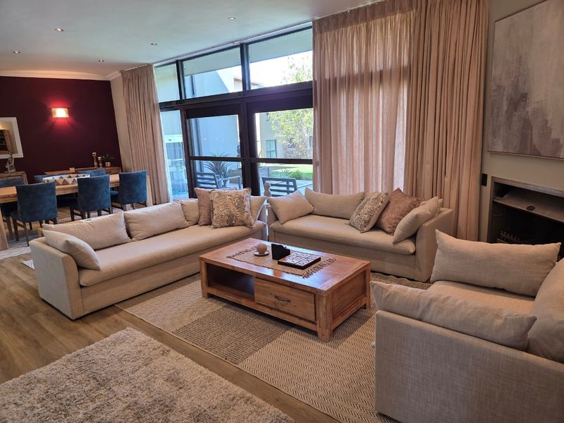 Fully Furnished Ground Floor Apartment for Sale in Oubaai Golf Estate - Photo 4