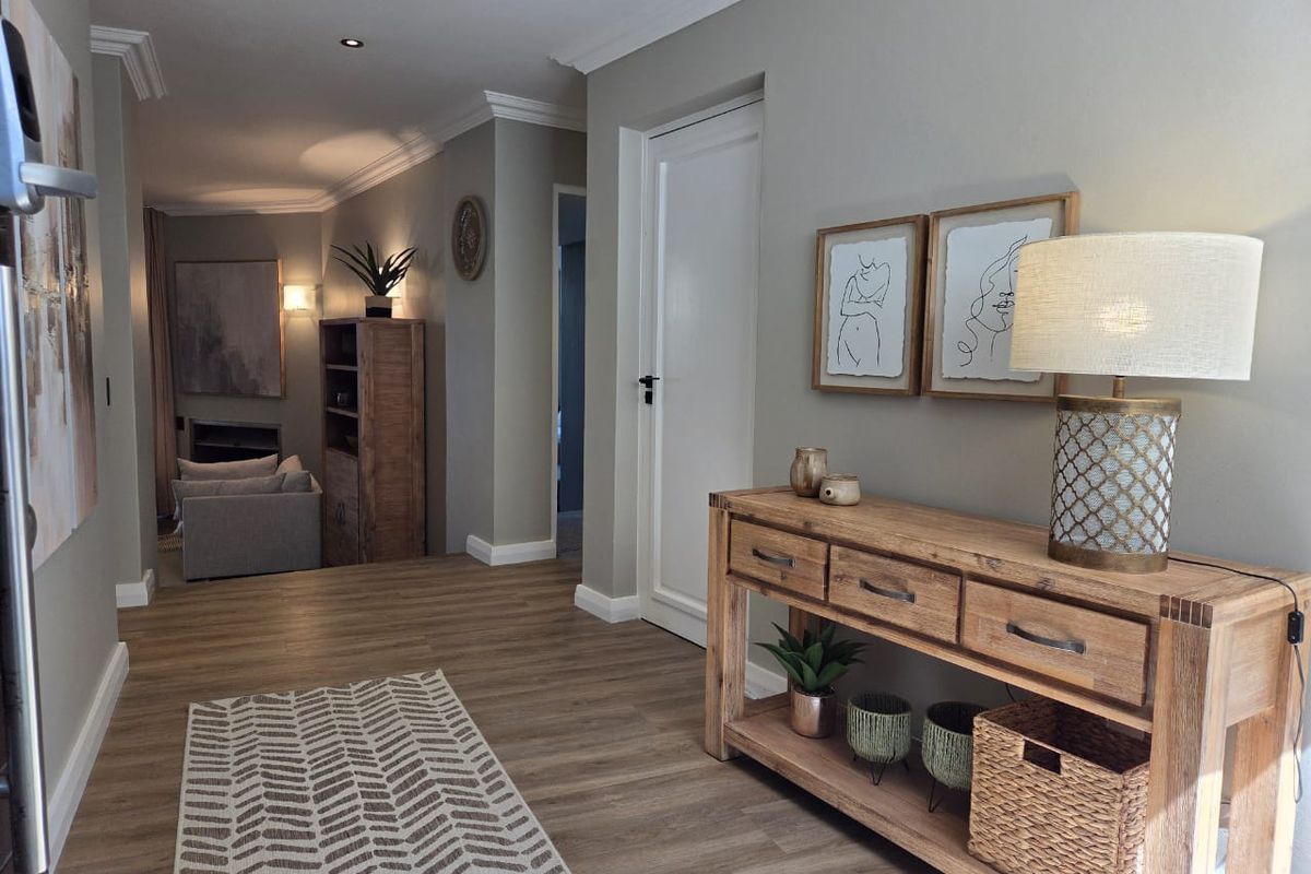 Fully Furnished Ground Floor Apartment for Sale in Oubaai Golf Estate - Photo 3