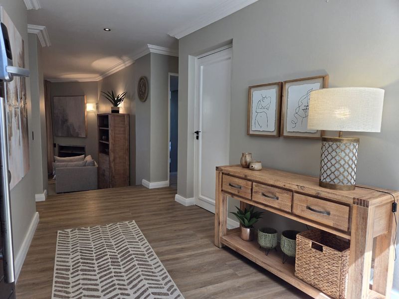Fully Furnished Ground Floor Apartment for Sale in Oubaai Golf Estate - Photo 3