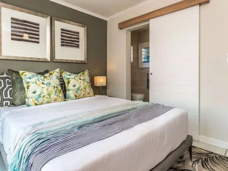 TWO BEDROOMS AND TWO BATHROOMS - Photo 10