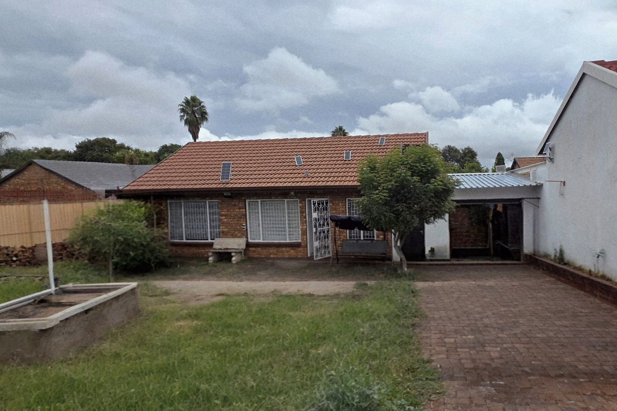 Location with the potential you didn't expect. - Photo 4