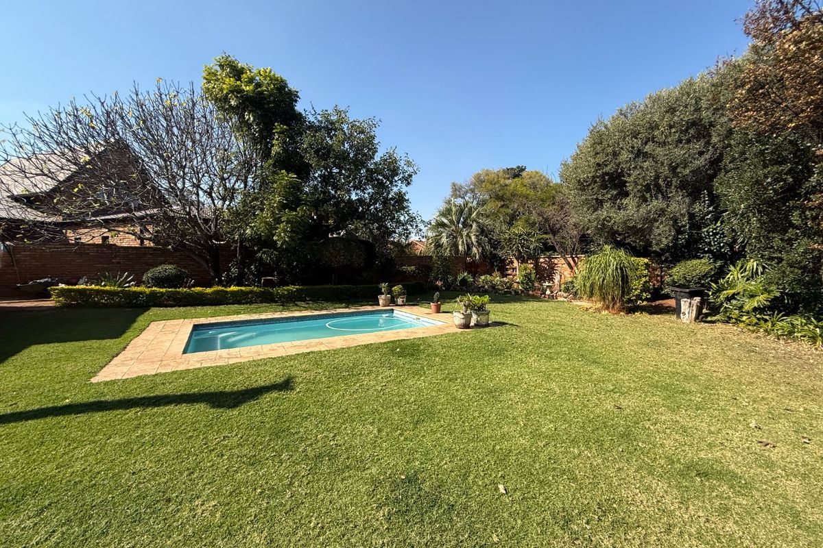 Family Friendly Home! - Photo 3