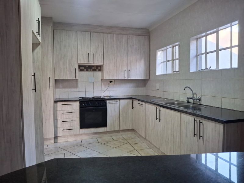 5 bedroom home for sale - Dalpark - Photo 9