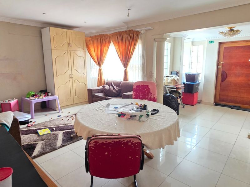 Income-Producing Opportunity with Exceptional Potential - Photo 3