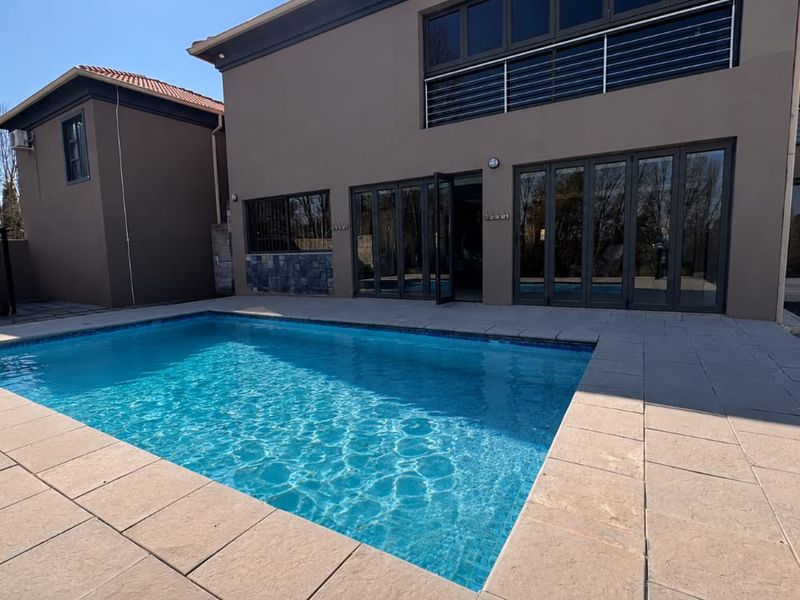Impressive Luxury Off-the-Grid Estate Living at its Finest in Three Rivers East - Photo 3