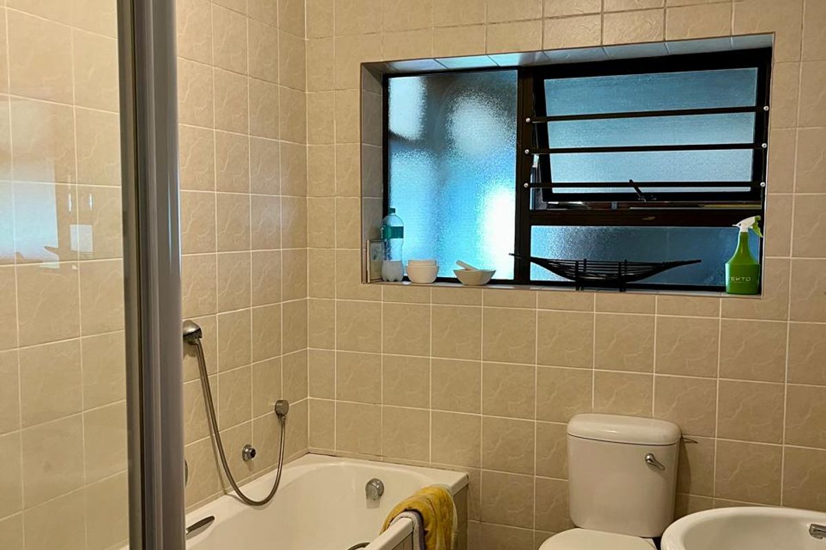 Space, Privacy & Coastal Lifestyle Combined - Photo 4