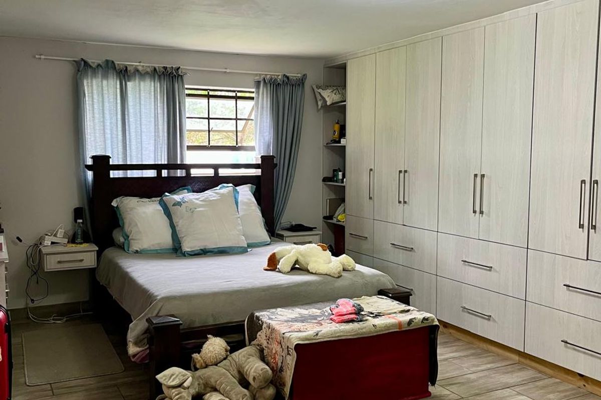 Space, Privacy & Coastal Lifestyle Combined - Photo 5