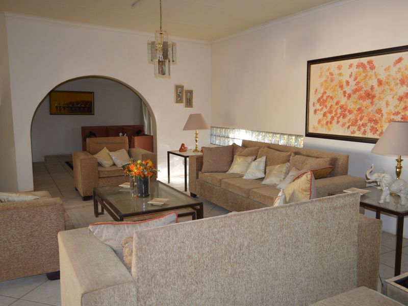 SOLE AND EXCLUSIVE MANDATE PRIVATELY PRESENTED BY HEART AND HOME REALTY  - Photo 7
