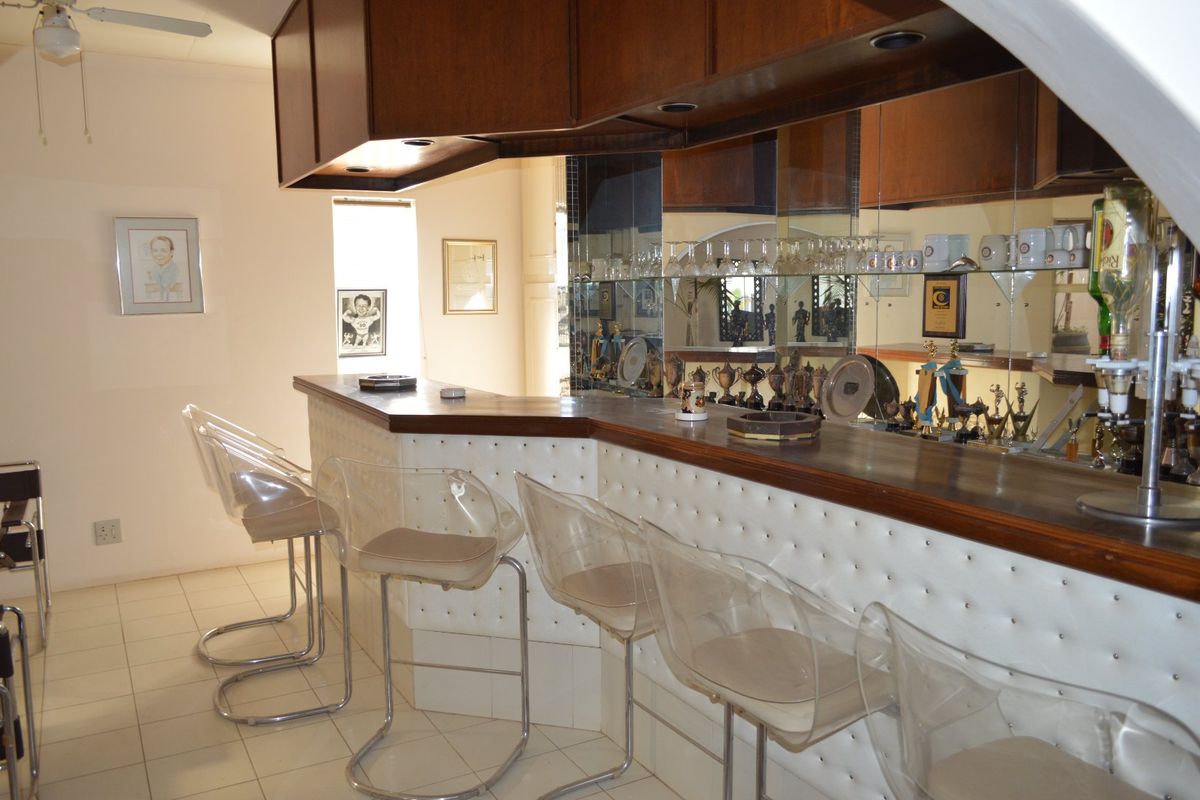 SOLE AND EXCLUSIVE MANDATE PRIVATELY PRESENTED BY HEART AND HOME REALTY  - Photo 4