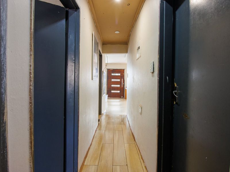 Affordable 3-Bedroom Home with Endless Potential in Lehae - Photo 9